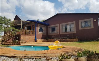 4.3 ha Farm in Sterkfontein and surrounds