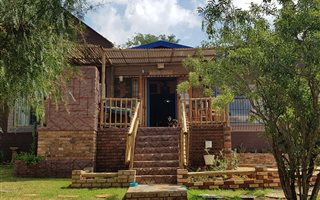 4.3 ha Farm in Sterkfontein and surrounds
