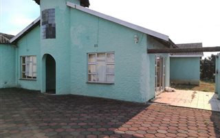 3 Bedroom House in Inyala Park