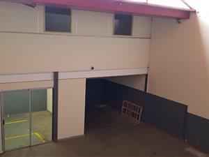 221 m² Industrial space in Jet Park