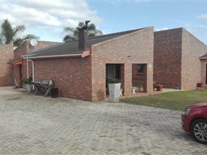 4 Bed House in Winterhoek Park