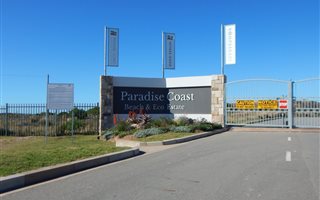 3 Bedroom House in Paradise Beach