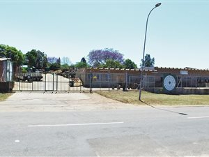 481 m² Industrial space in White River