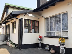 6 Bed House in Metcalfe Park