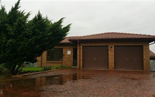 3 Bedroom House in Dalpark