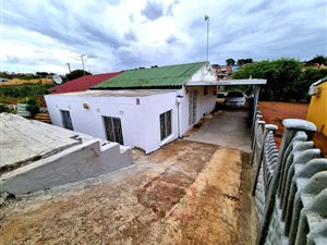 3 Bed House in Grove End