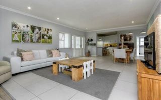 4 Bedroom House in Craighall