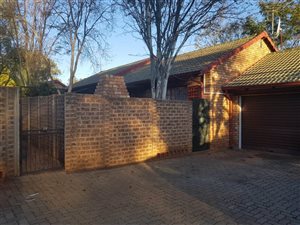 2 Bedroom Townhouse in Clubview