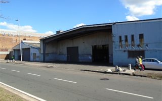 10132 m² Commercial space in Jacobs