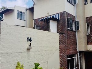 3 Bedroom Duplex in Atholl