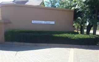 2 Bedroom Apartment in Eldorette