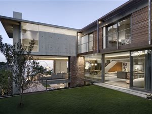 5 Bed House in Higgovale