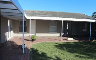 3 Bedroom House in Plattekloof Glen