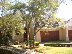 3 Bed House in Woodlands Estate