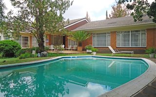 4 Bedroom House in Dan Pienaar