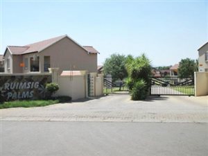 2 Bed Apartment in Ruimsig