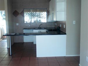 3 Bed Apartment in Sunnyridge