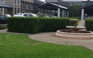 94 m² Commercial space in Century City