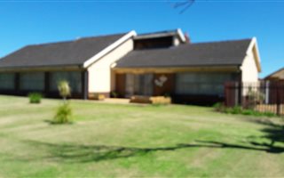 2 m² Land available in Boltonwold