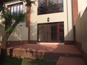 3 Bed Townhouse in Pretorius Park