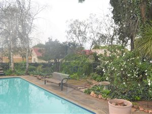 3 Bed Duplex in Montgomery Park