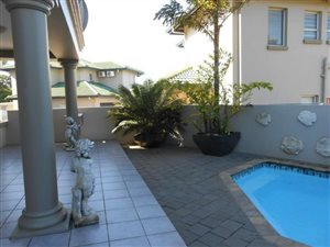 3 Bed Townhouse in Richards Bay Central