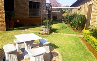 2 Bedroom Townhouse in Faerie Glen