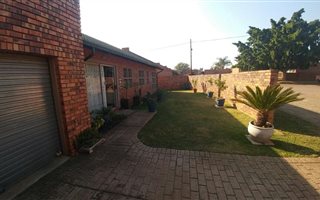 3 Bedroom House in Annlin