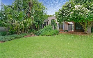1 Bedroom House in Linden