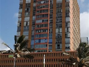 2 Bed Apartment in South Beach