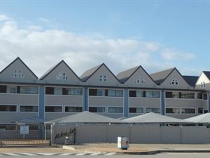 3 Bed Apartment in Hartenbos