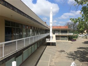 3800 m² Commercial space in Rembrandt Park