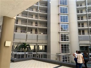 114 m² Office Space in Point Waterfront