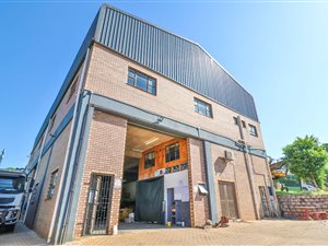 800 m² Industrial space in Verulam Central