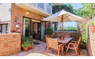 4 Bedroom House in Van Riebeeckstrand