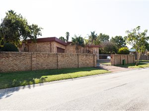 4 Bed House in Sunridge Park
