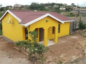 2 Bedroom House in Folweni