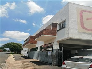 670 m² Commercial space in Turffontein