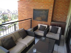 3 Bed Apartment in Sunninghill