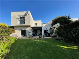 3 Bed House in Tokai