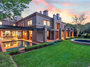 5 Bed House in Westcliff