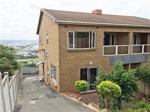 3 Bedroom House in Amanzimtoti