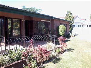 209 m² Commercial space in Manors