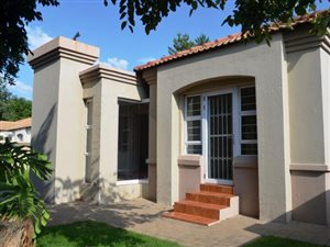 2 Bed Townhouse in Magalieskruin
