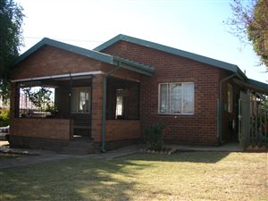 3 Bed House in Kwaggasrand