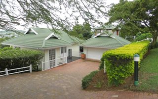 4 Bedroom House in Mt Edgecombe Estate 1 & 2