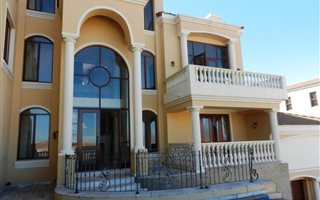 4 Bedroom House in Bassonia Estate