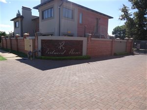 2 Bed Townhouse in Daspoort