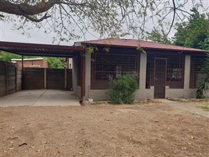 3 Bed House in Daspoort