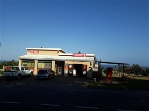 400 m² Commercial space in Pumula